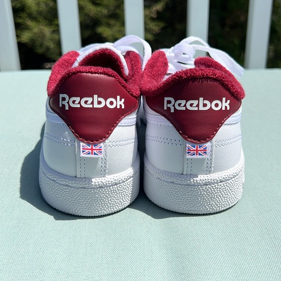 Reebok Club C 85 Crest White Burgundy Size 5 - Picture 4 of 8